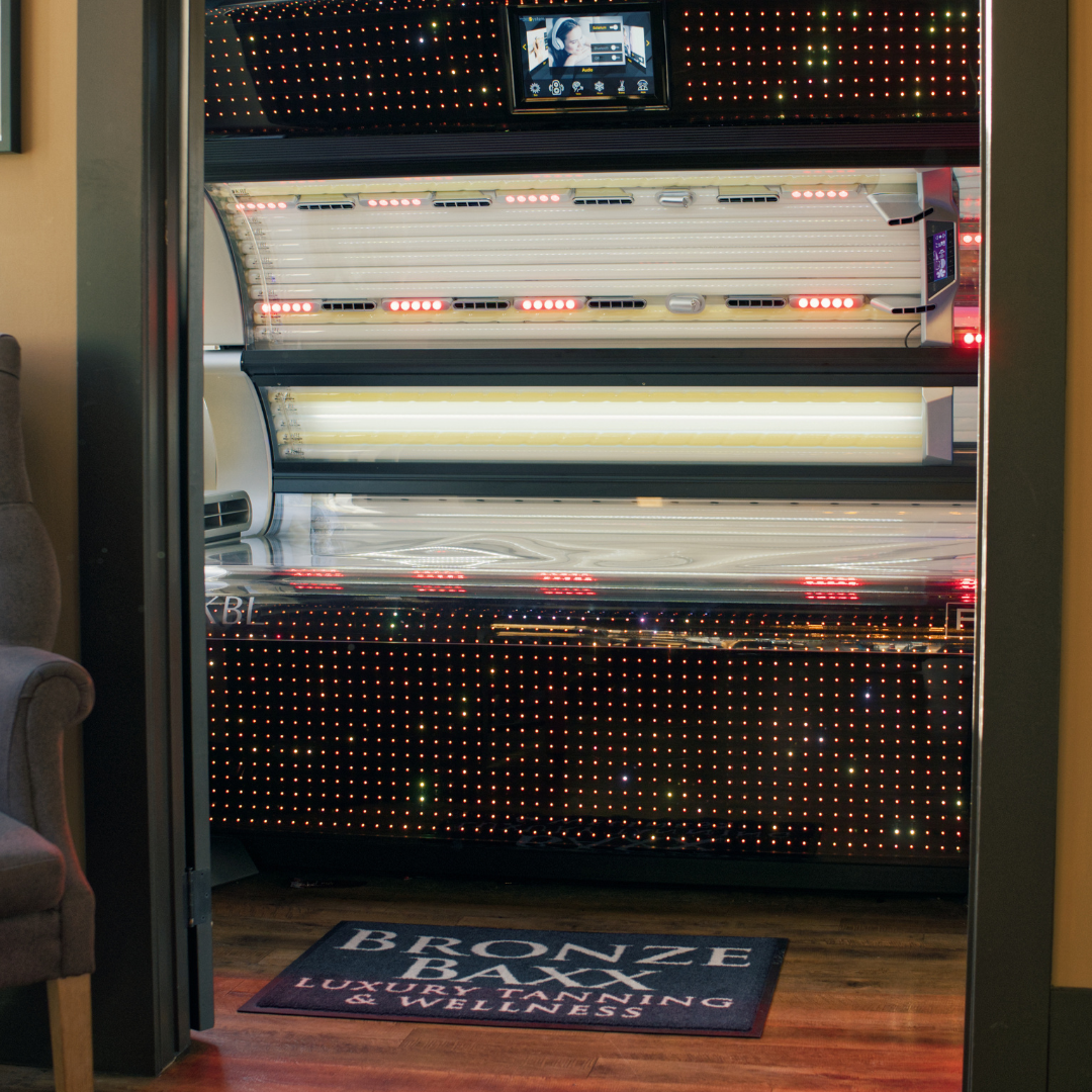 BLACK FRIDAY: 100 Sunbed Tanning Minutes SALE!