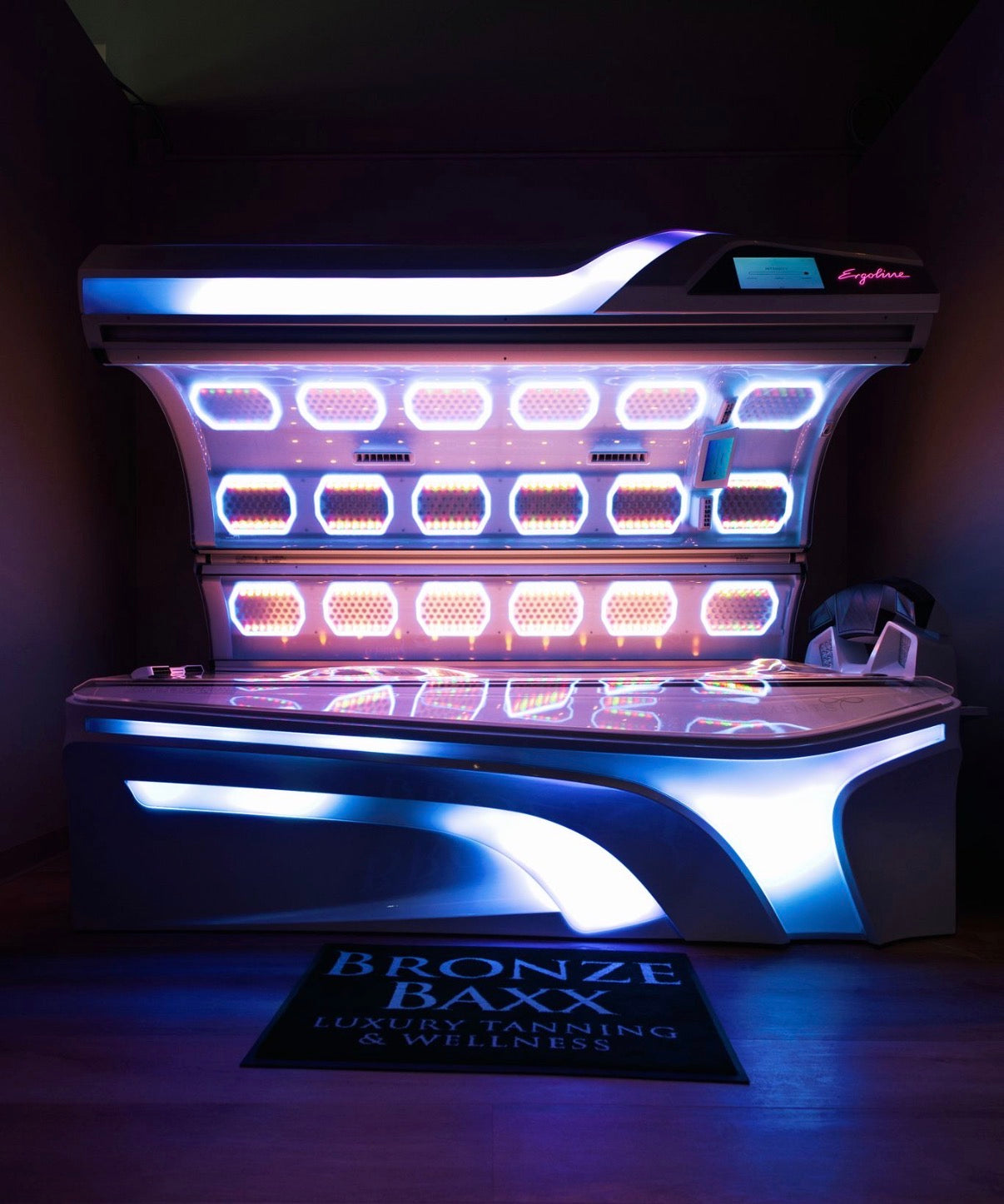 LILAC SALE: 100 Sunbed Tanning Minutes SALE!